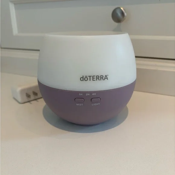 doTERRA Essential Oil Diffuser - Picture 4 of 5